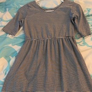 BLACK AND WHITE STRIPED DRESS